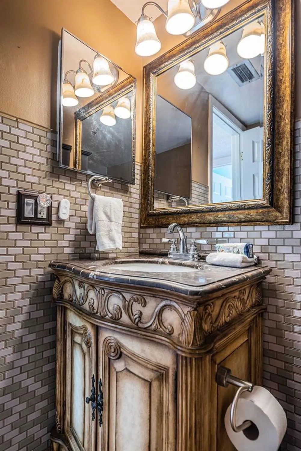 Property Slideshow image 29 of 64 | 6269 palma del mar blvd s apt 105, St Petersburg, FL, 33715