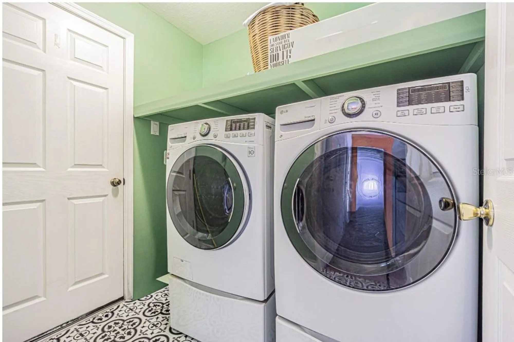 Property Slideshow image 31 of 100 | 10736 hock ln, San Antonio, FL, 33576