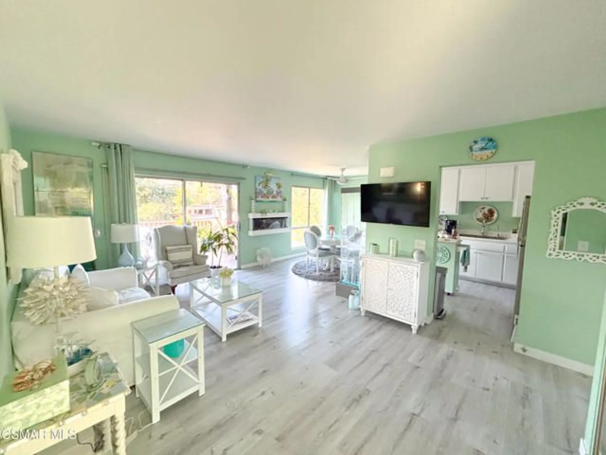 Property Slideshow image 4 of 22 | 291 sequoia ct 31, Thousand Oaks, CA, 91360