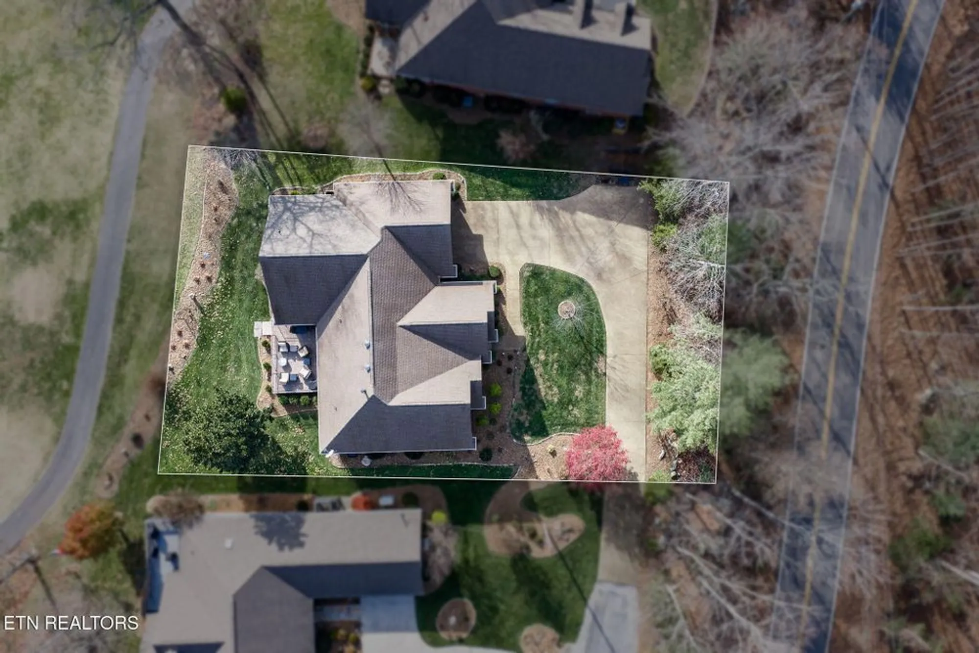 Property Slideshow image 48 of 60 | 120 valarian dr, Crossville, TN, 38558