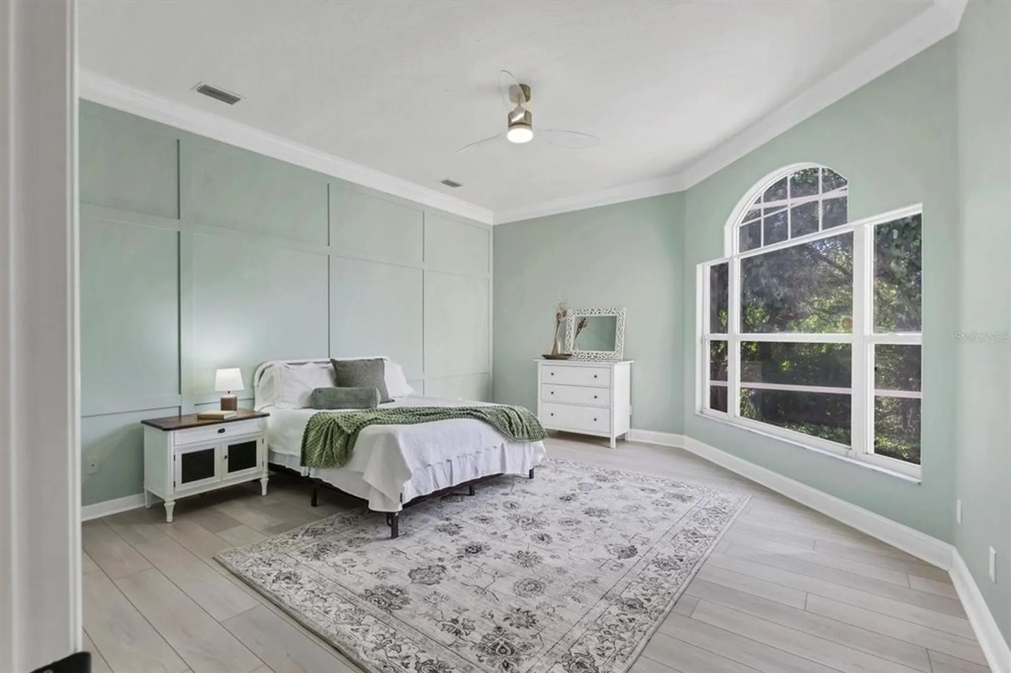 Property Slideshow image 24 of 71 | 1703 starling dr # 1703, Sarasota, FL, 34231
