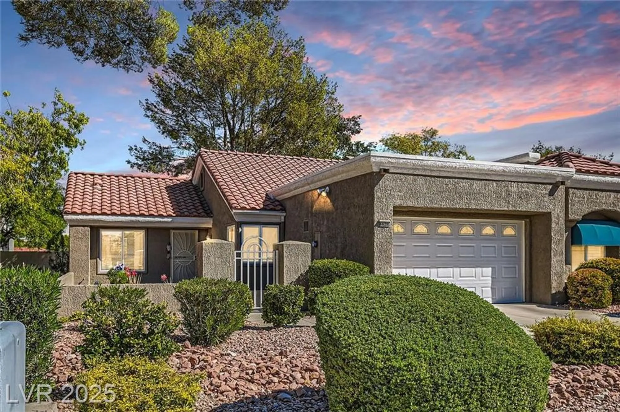 Property Slideshow image 25 of 25 | 8628 desert holly dr, Las Vegas, NV, 89134