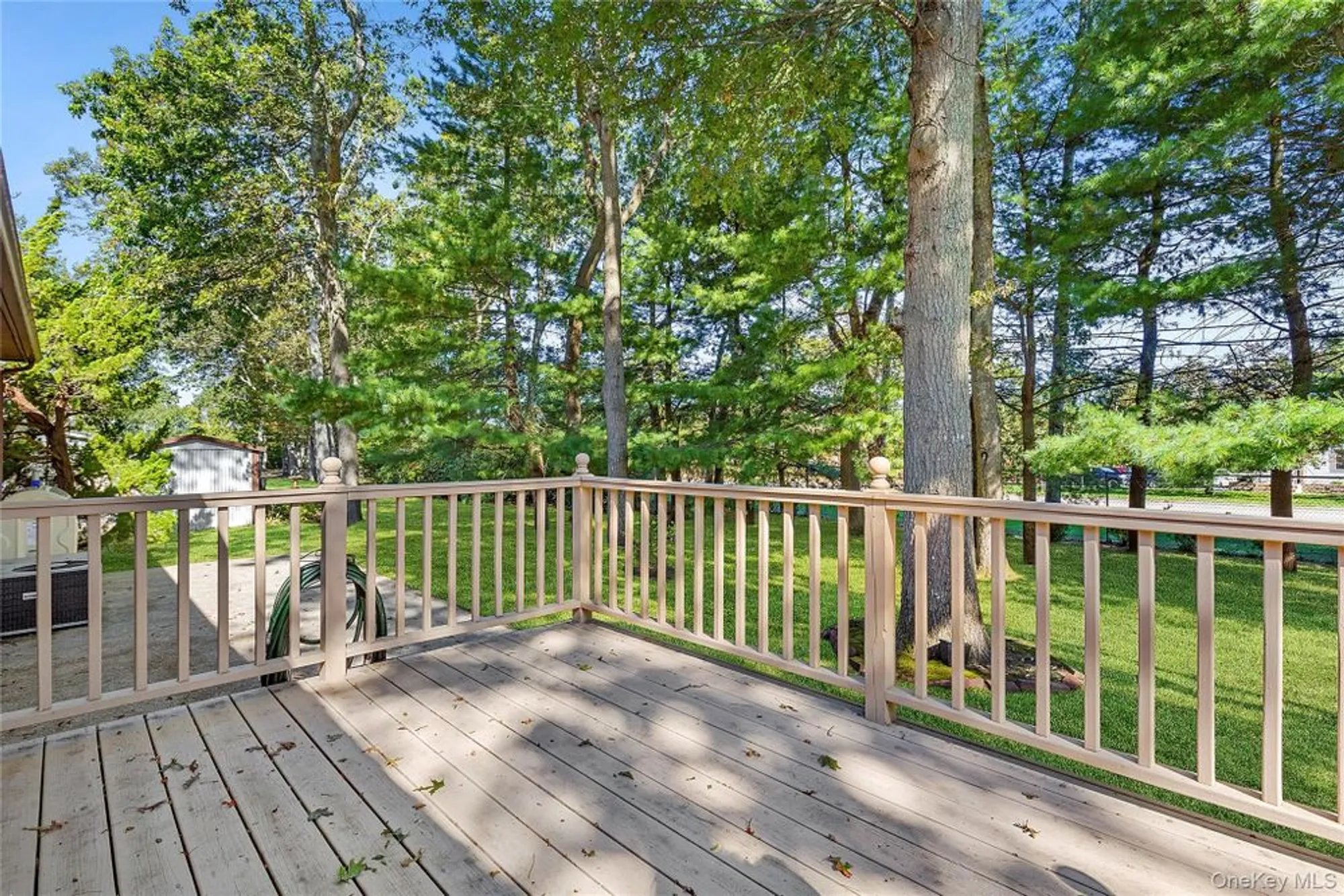 Property Slideshow image 4 of 10 | 1661 old country rd 434, Riverhead, NY, 11901