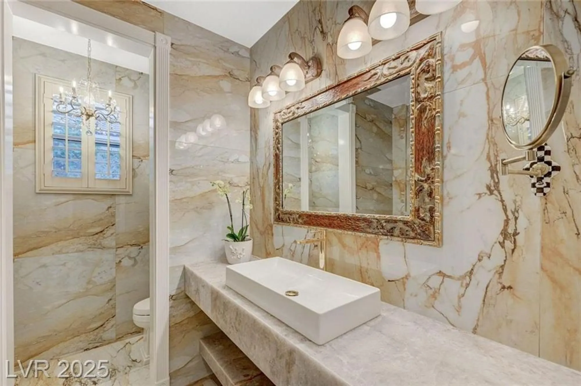 Property Slideshow image 21 of 47 | 4596 bersaglio st, Las Vegas, NV, 89135