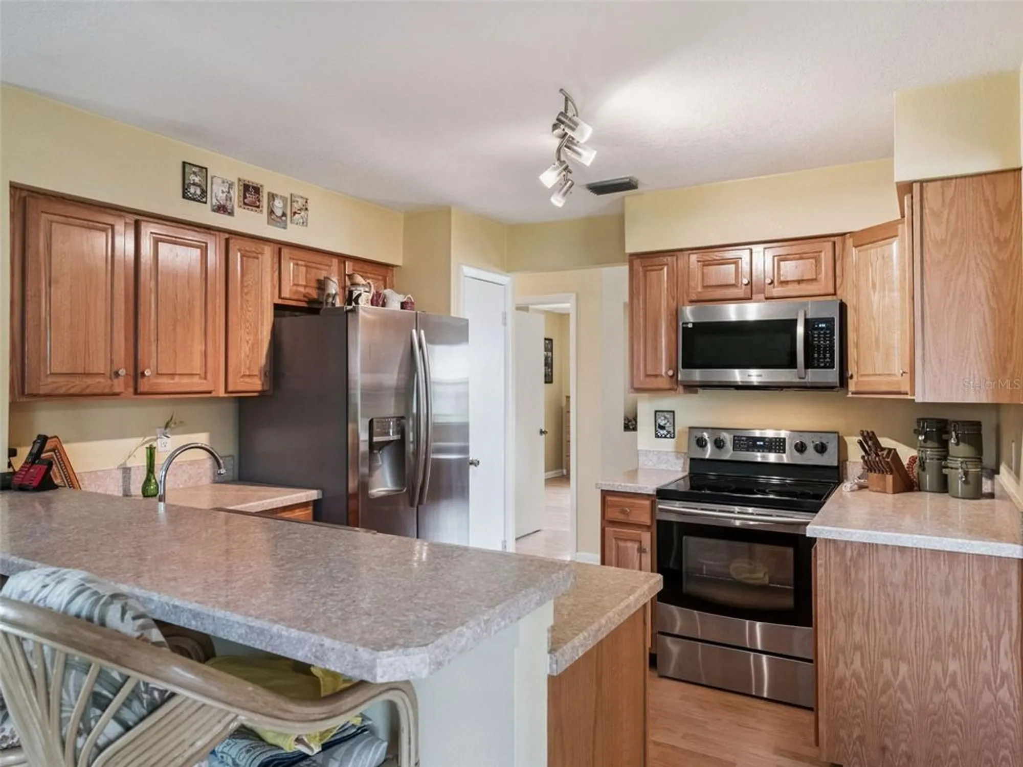 Property Slideshow image 9 of 81 | 26104 newcombe cir, Leesburg, FL, 34748