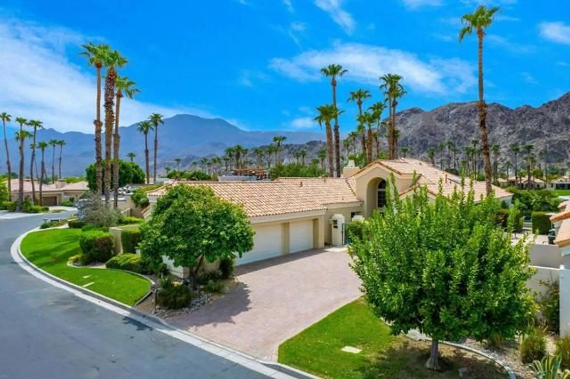 Property Slideshow image 1 of 53 | 55649 pinehurst, La Quinta, CA, 92253