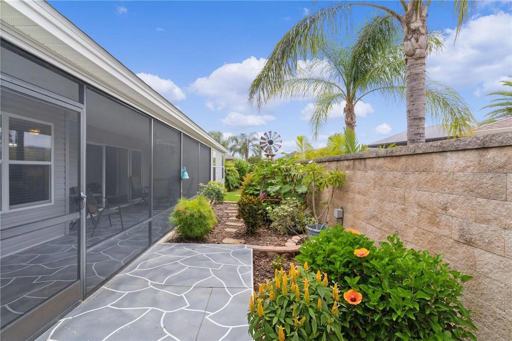 Property Slideshow image 30 of 36 | 3978 nottingham loop, The Villages, FL, 32163