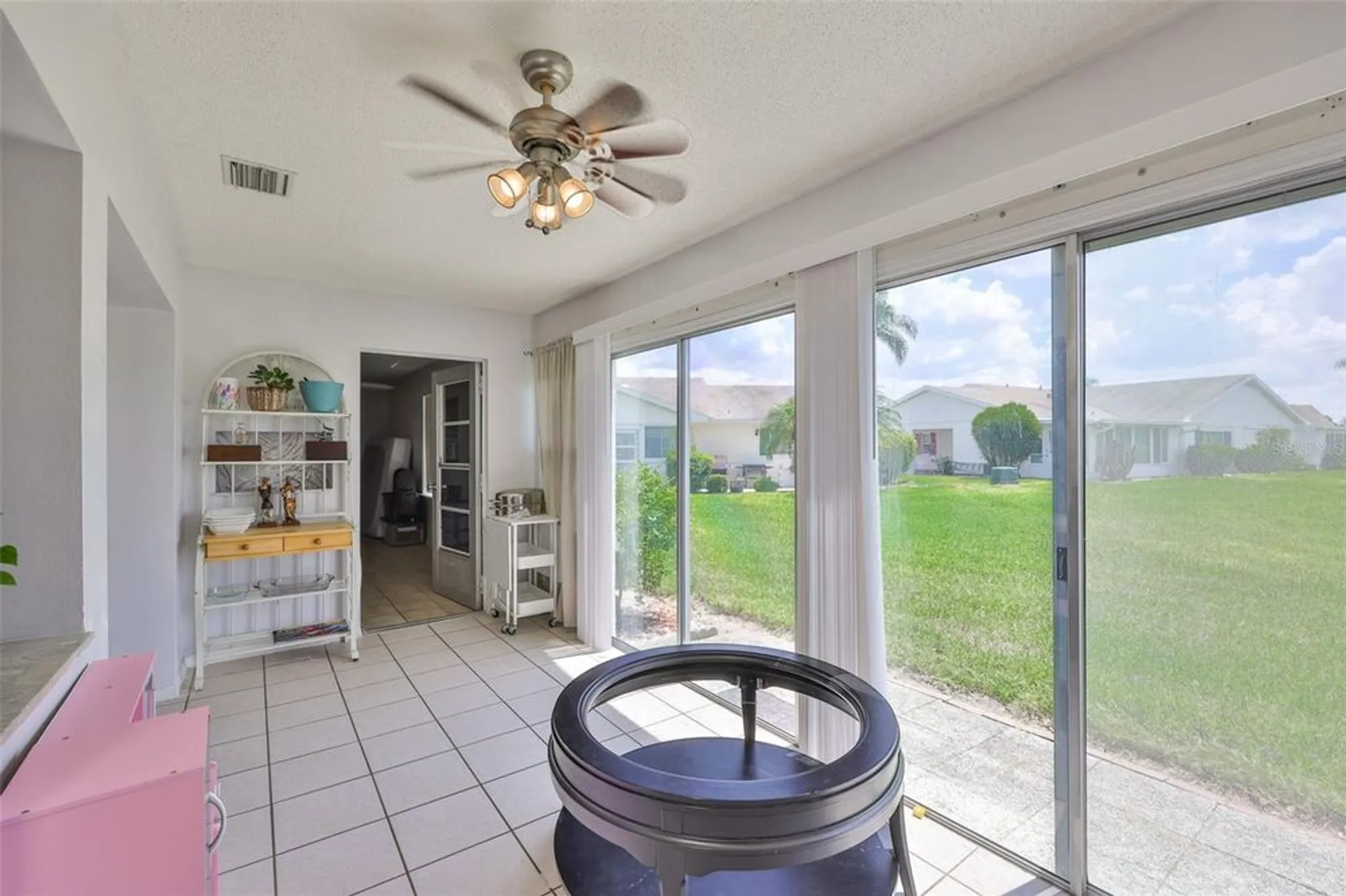 Property Slideshow image 18 of 64 | 2347 gainesborough loop # 2347, Sun City Center, FL, 33573