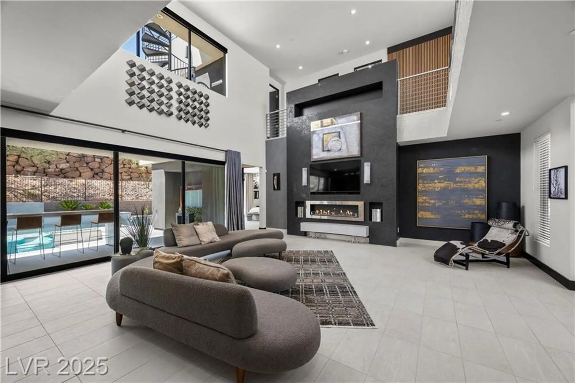 Property Slideshow image 22 of 99 | 5 highland cove ln, Henderson, NV, 89011