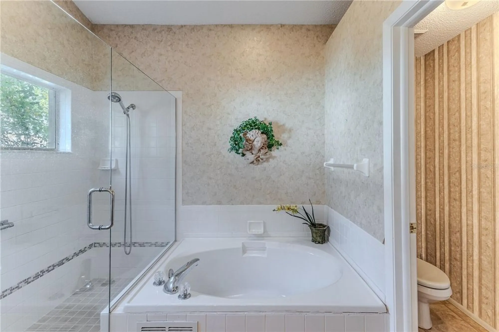 Property Slideshow image 47 of 78 | 2075 quailwood ln, Spring Hill, FL, 34606