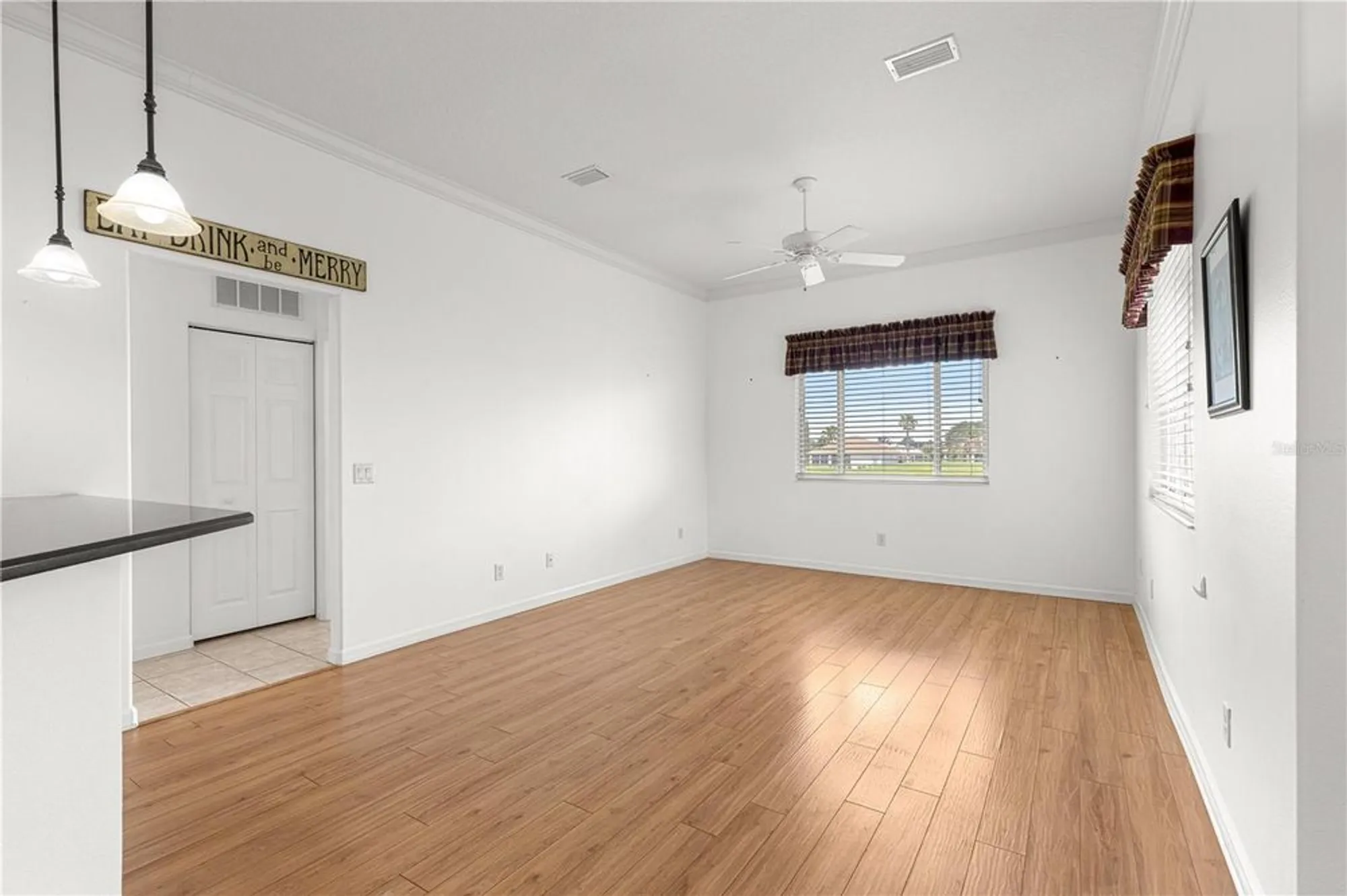 Property Slideshow image 19 of 44 | 5647 nw 25th loop, Ocala, FL, 34482