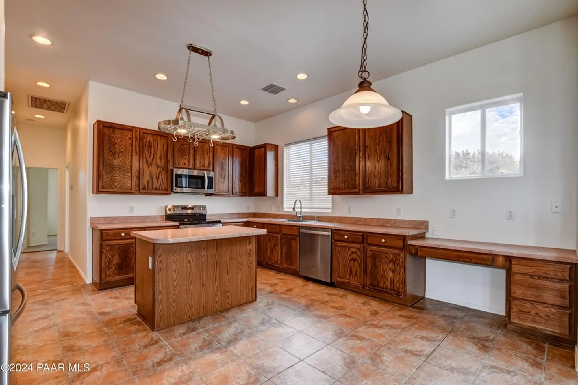 Property Slideshow image 13 of 58 | 7753 n siesta sunset ln, Prescott Valley, AZ, 86315