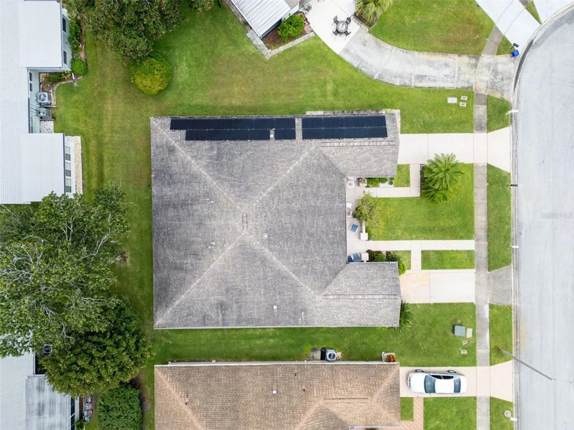 Property Slideshow image 14 of 55 | 3284 gorse ct, Palm Harbor, FL, 34684