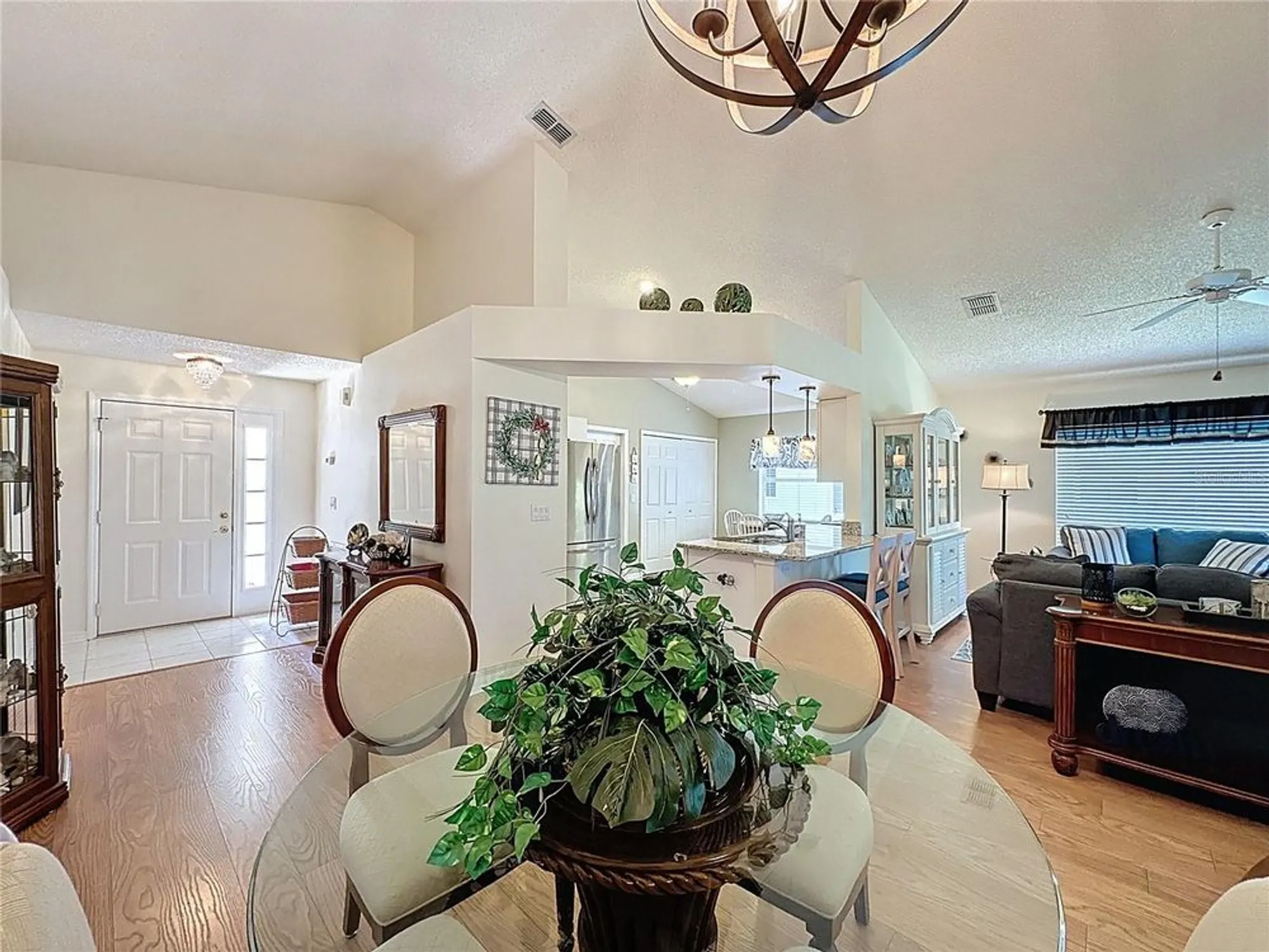 Property Slideshow image 8 of 69 | 3706 doune way, Clermont, FL, 34711