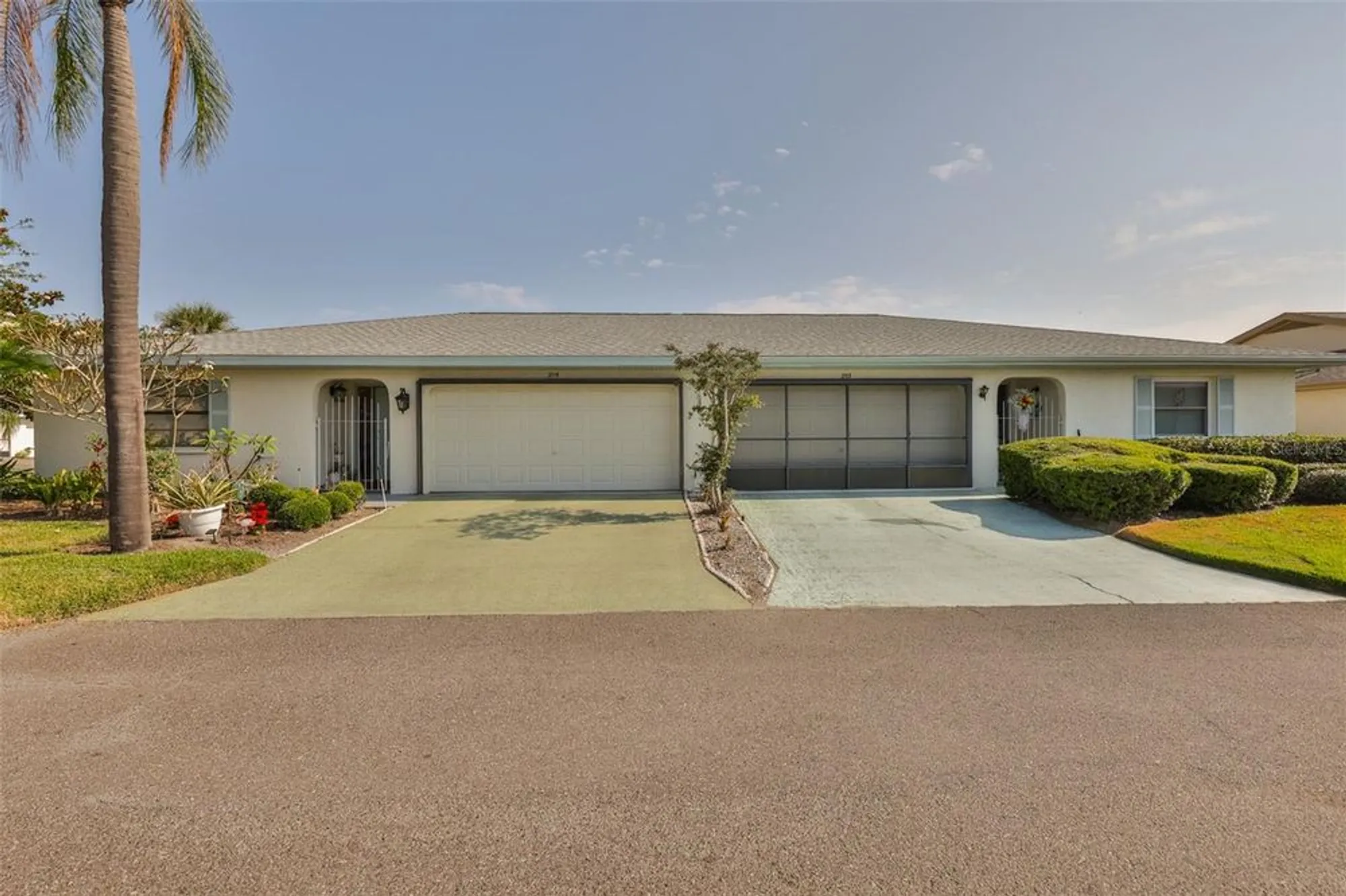 Property Slideshow image 2 of 85 | 2115 n halcyon dr # 510, Sun City Center, FL, 33573