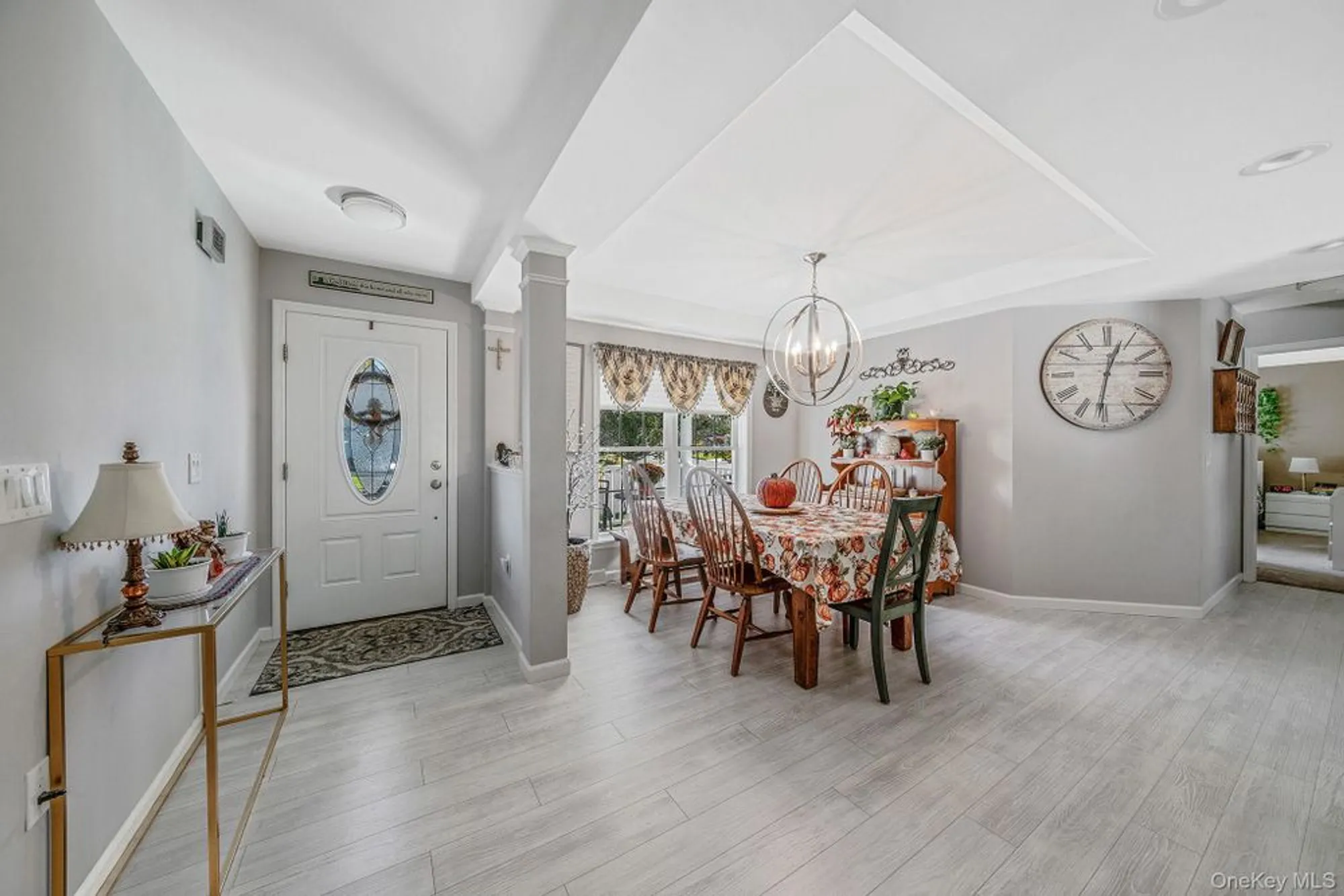 Property Slideshow image 12 of 48 | 1407 middle rd unit 258, Calverton, NY, 11933