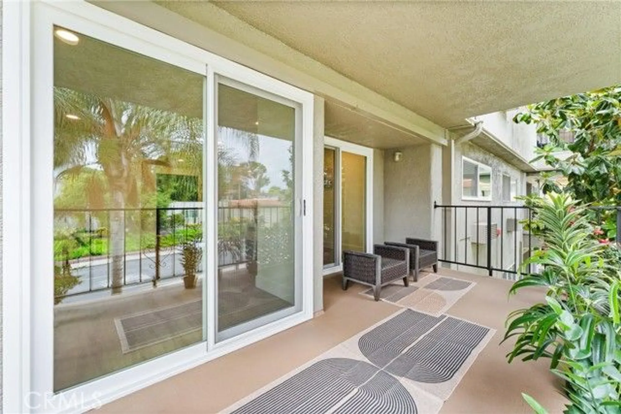 Property Slideshow image 37 of 47 | 2f w via, Laguna Woods, CA, 92637