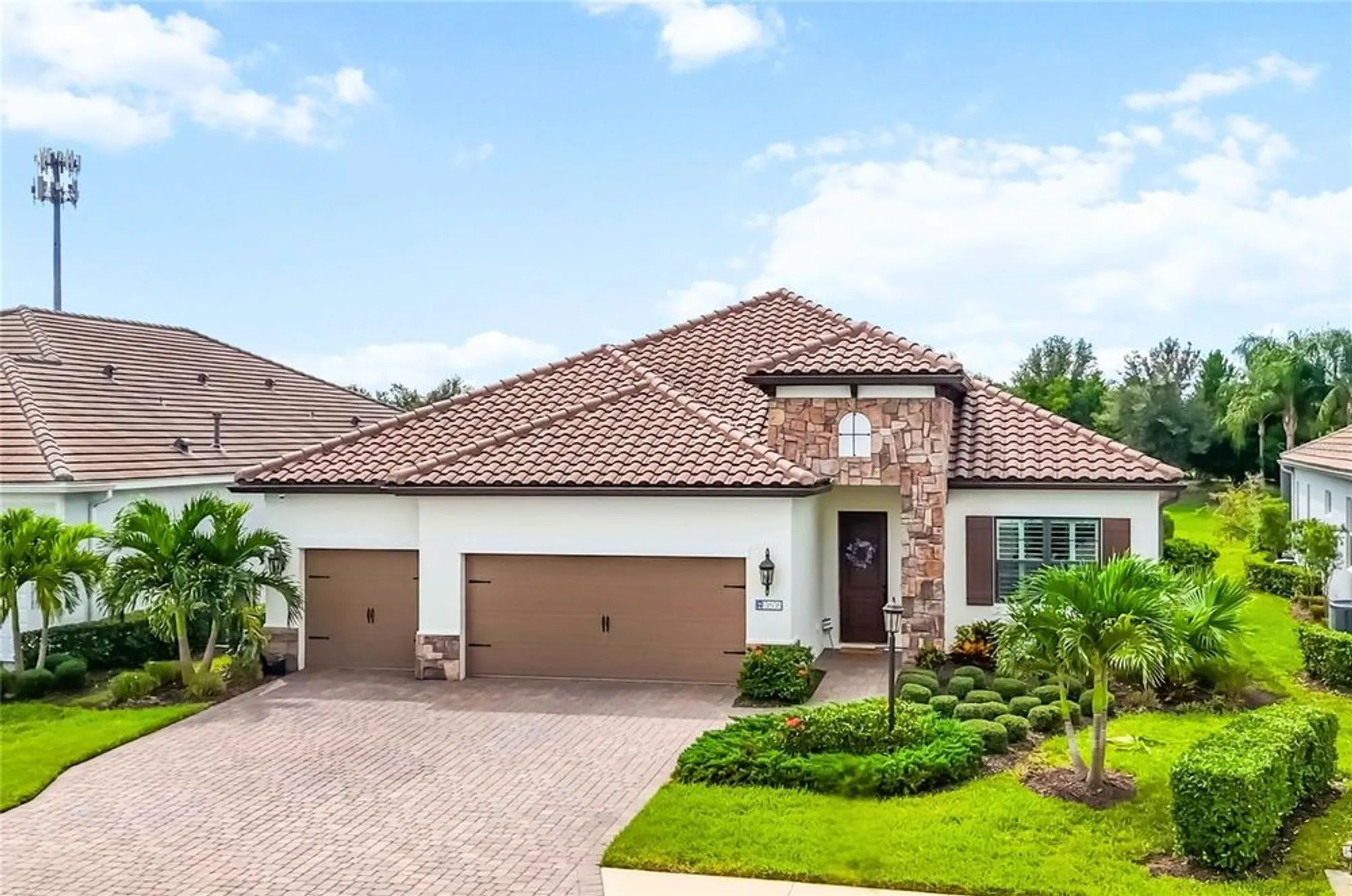 Property Slideshow image 2 of 40 | 13606 deep blue pl, Bradenton, FL, 34211