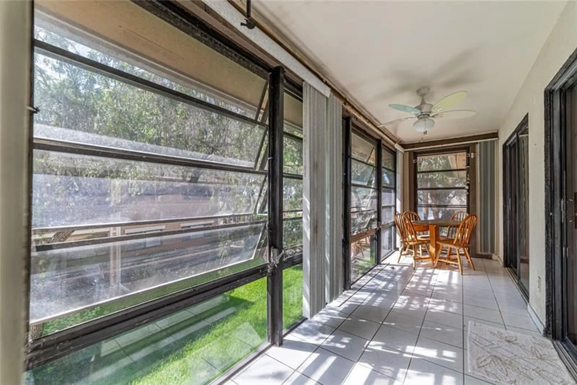 Property Slideshow image 8 of 20 | 7612 ashmont cir # 7612, Tamarac, FL, 33321