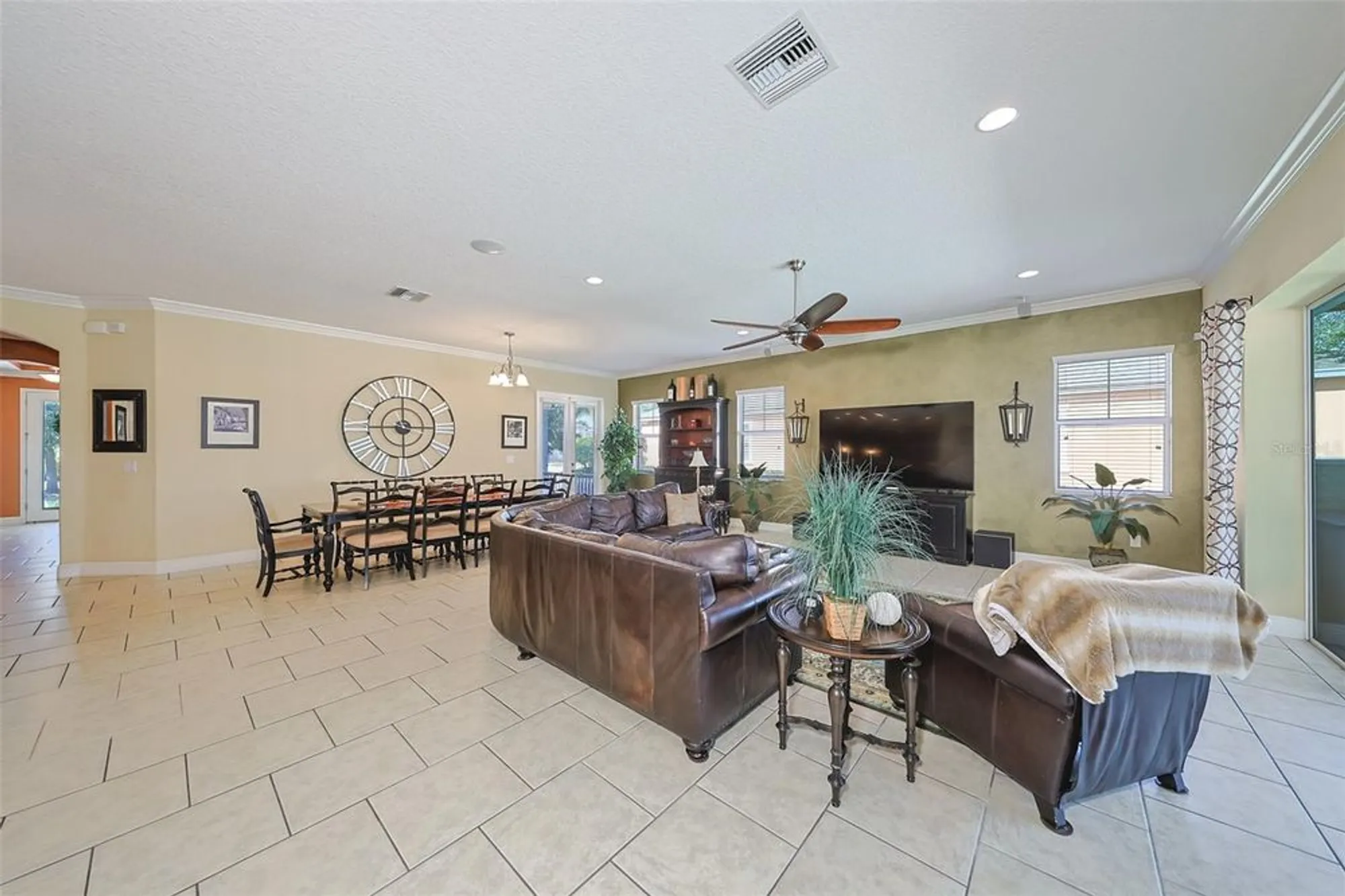 Property Slideshow image 14 of 74 | 613 manns harbor dr, Apollo Beach, FL, 33572