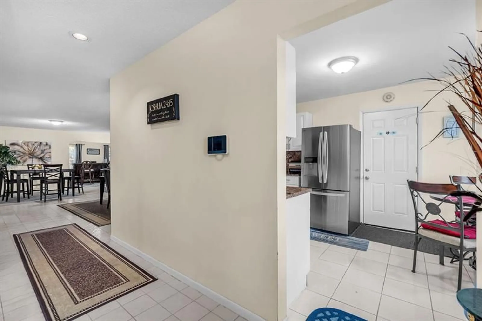 Property Slideshow image 9 of 36 | 6104 rainbow cir, Greenacres, FL, 33463