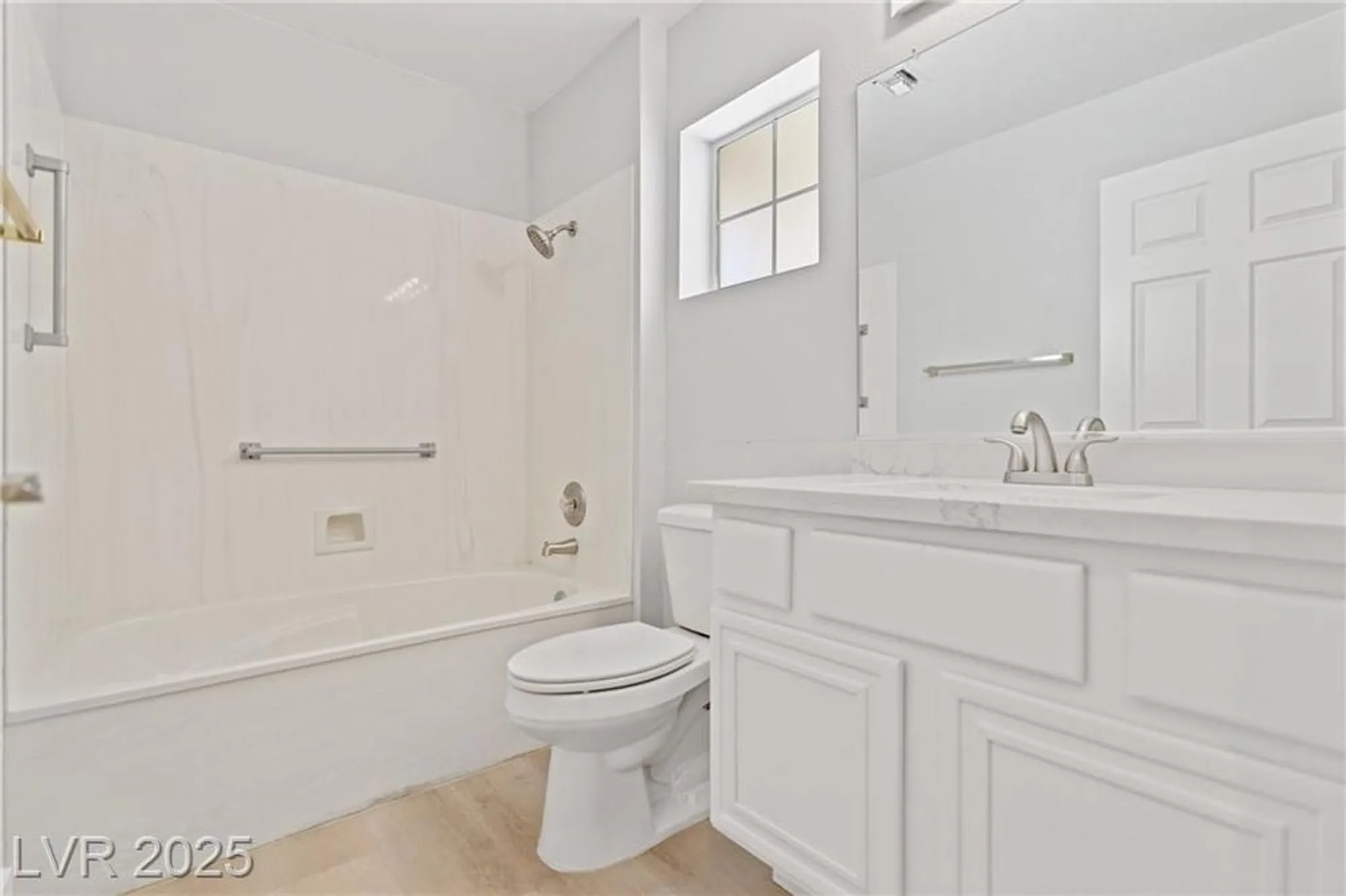 Property Slideshow image 19 of 32 | 9104 sundial dr, Las Vegas, NV, 89134