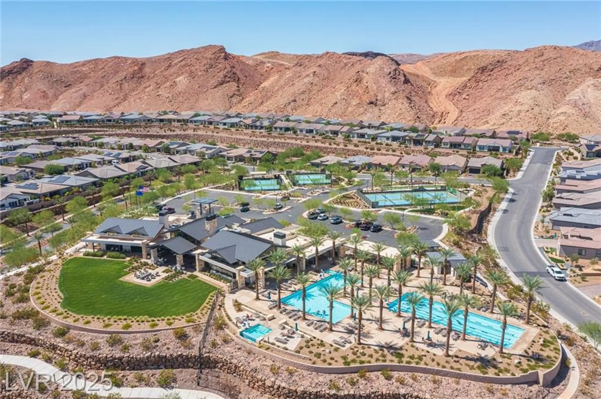 Property Slideshow image 52 of 55 | 35 cliffwater st, Henderson, NV, 89011