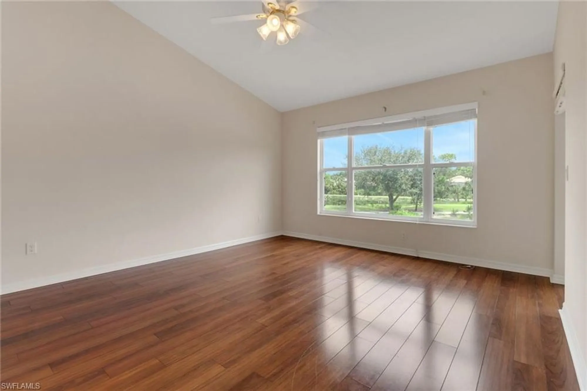 Property Slideshow image 19 of 36 | 20141 seagrove st 308, Estero, FL, 33928