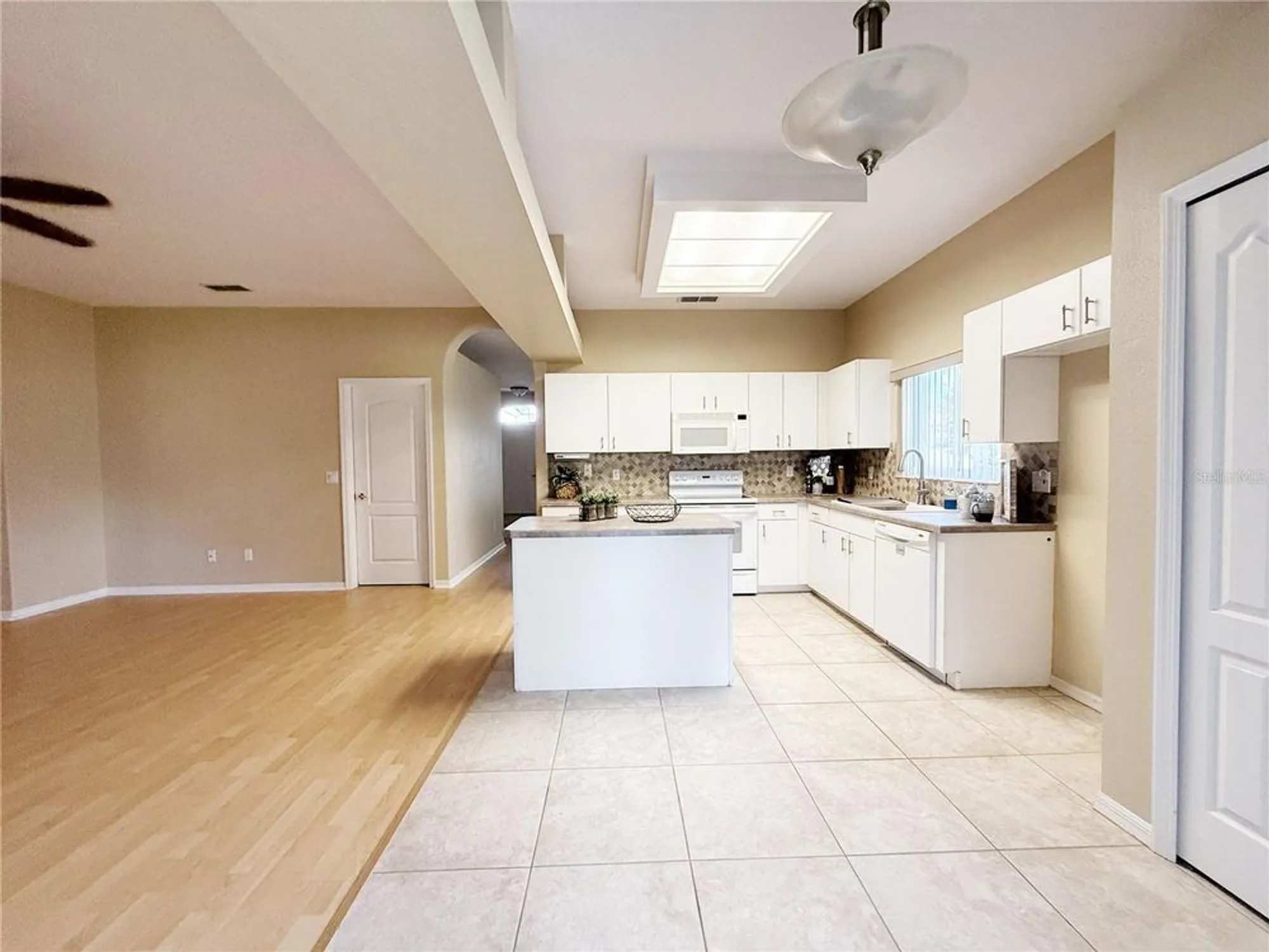 Property Slideshow image 9 of 53 | 3416 capland ave, Clermont, FL, 34711