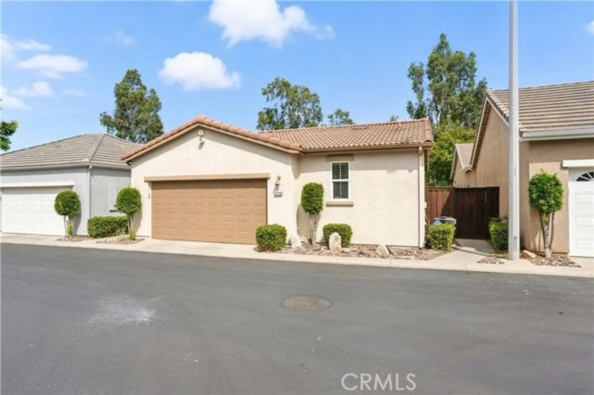 Property Slideshow image 3 of 54 | 270 cog hill ln, Hemet, CA, 92545