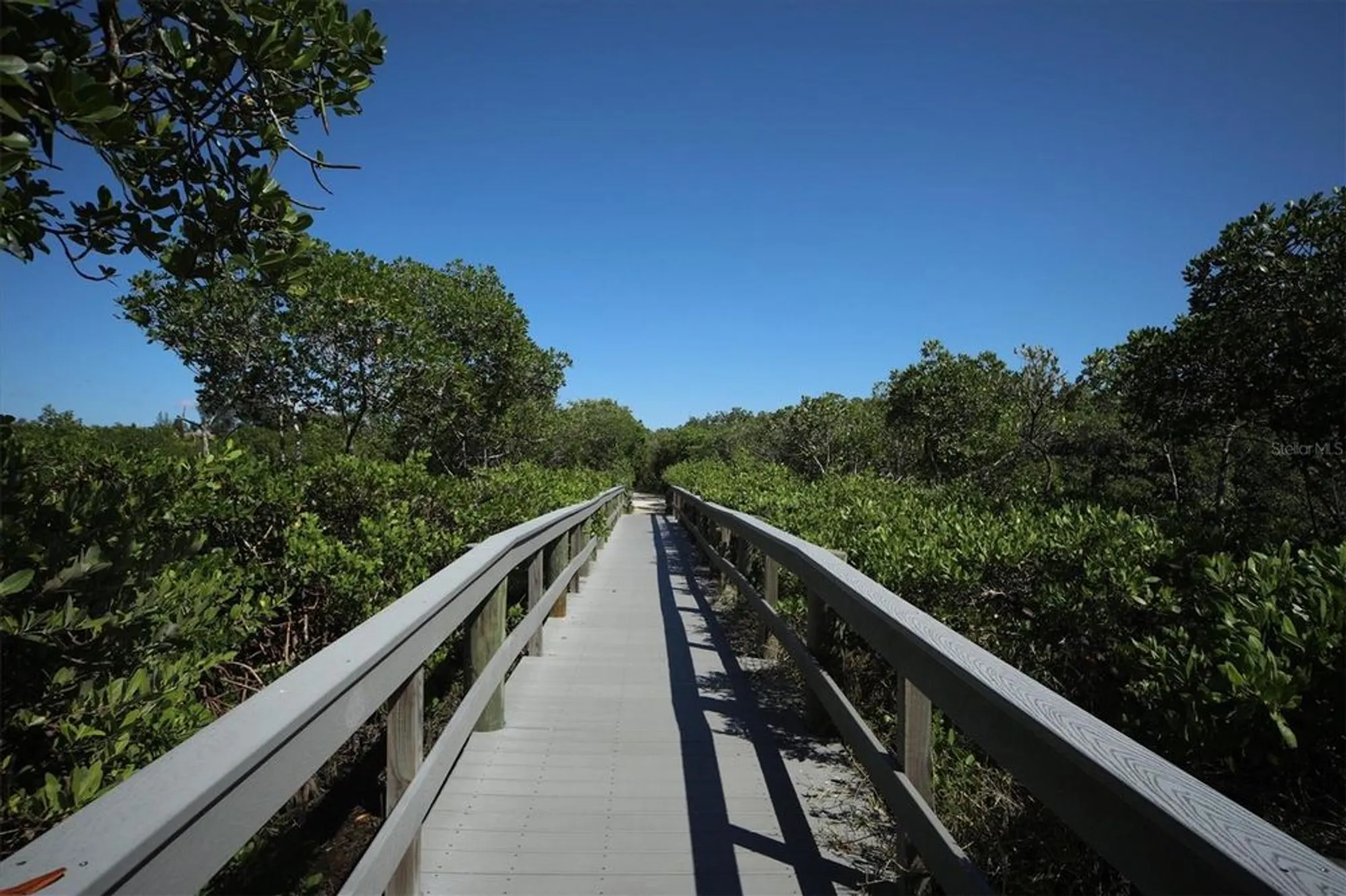 Property Slideshow image 58 of 71 | 1703 starling dr # 1703, Sarasota, FL, 34231