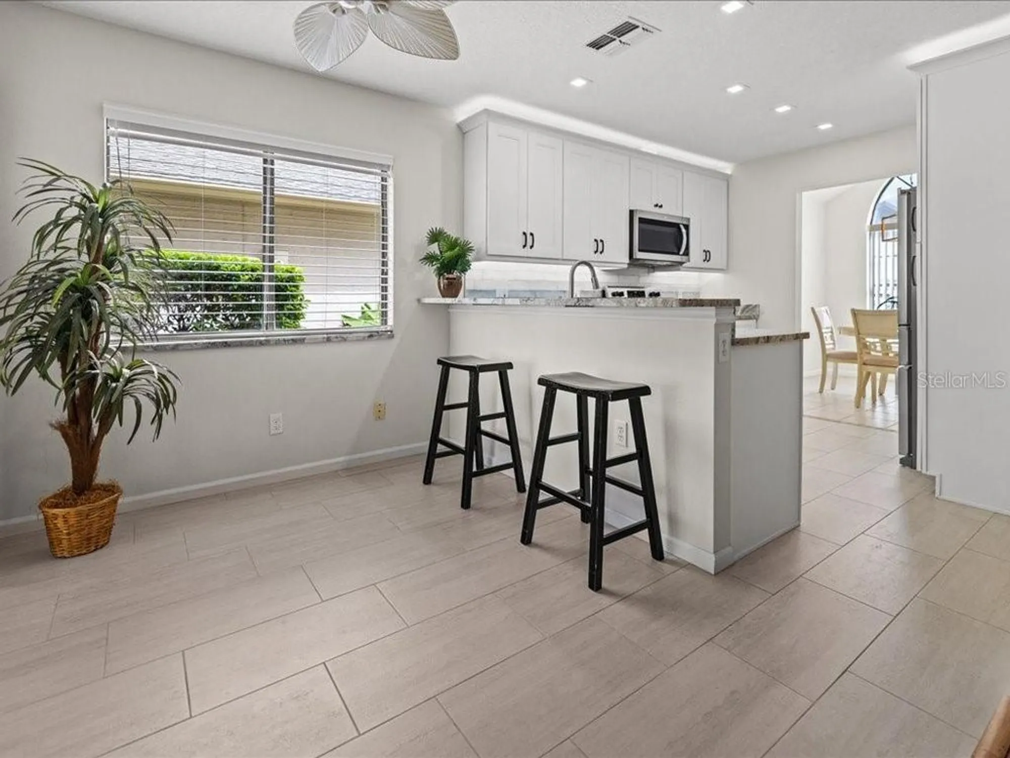 Property Slideshow image 16 of 51 | 502 wekiva river ct 127, Englewood, FL, 34223