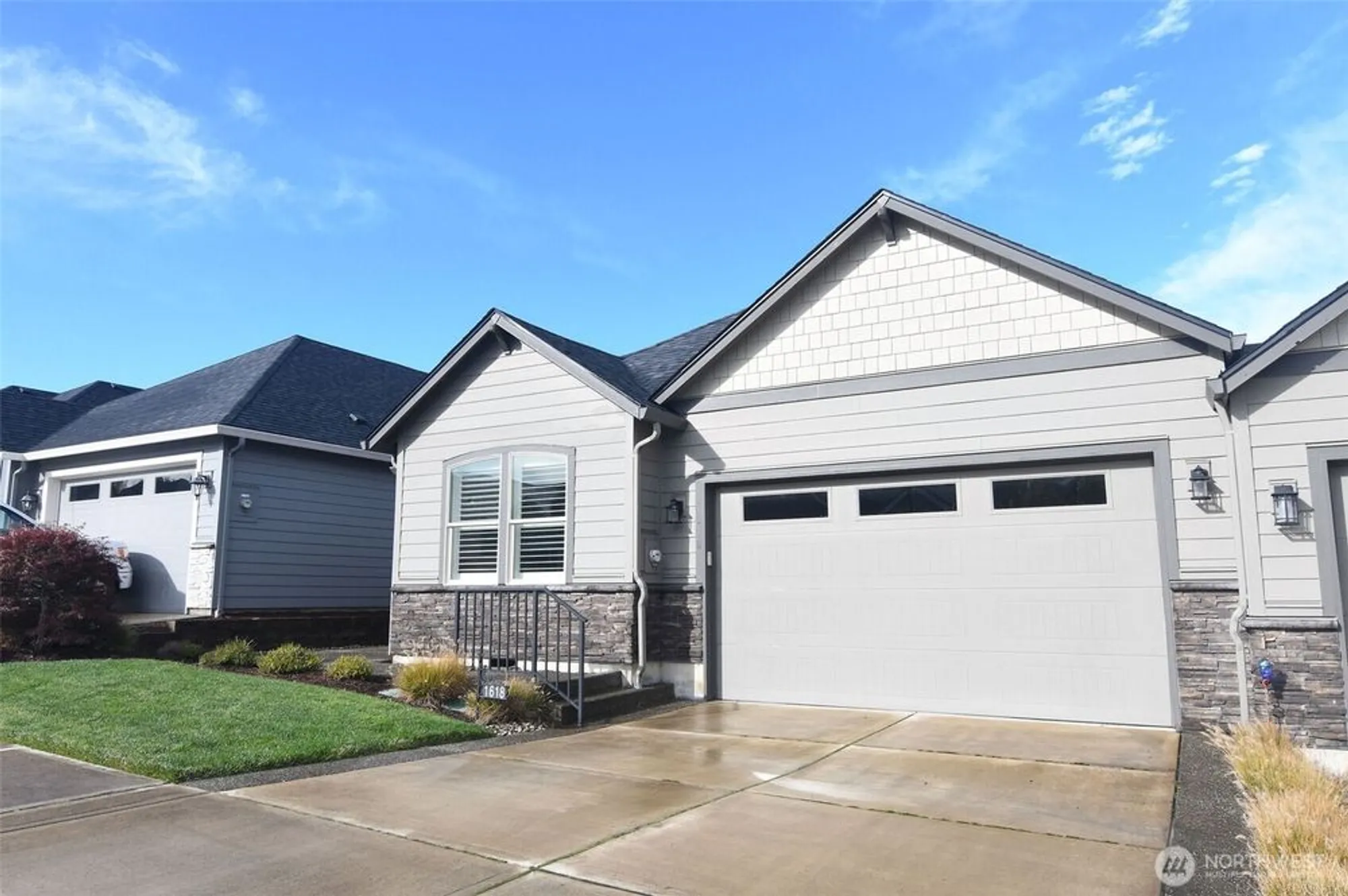 Property Slideshow image 3 of 40 | 1618 ne 174th st, Ridgefield, WA, 98642