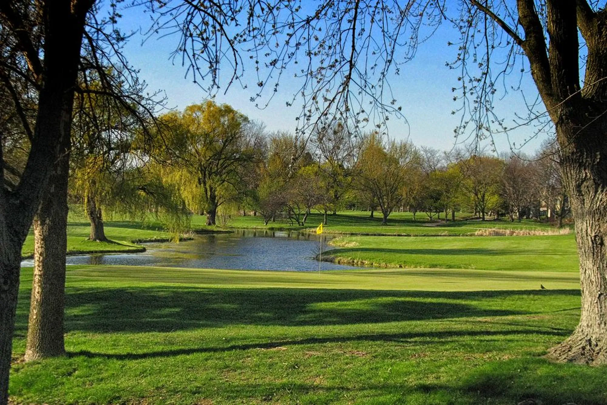 Property Slideshow image 39 of 53 | 668 shoreline rd, Lake Barrington, IL, 60010