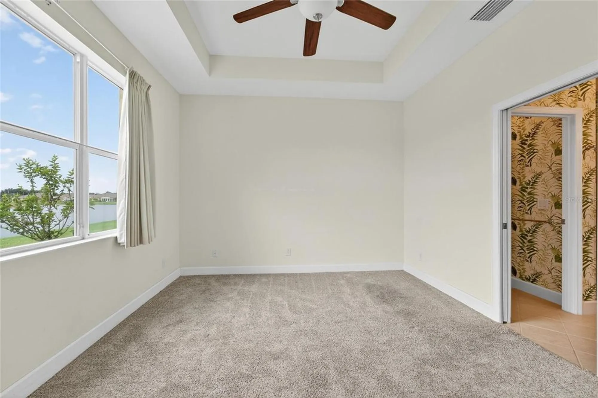 Property Slideshow image 32 of 64 | 2226 nottingham greens dr, Sun City Center, FL, 33573