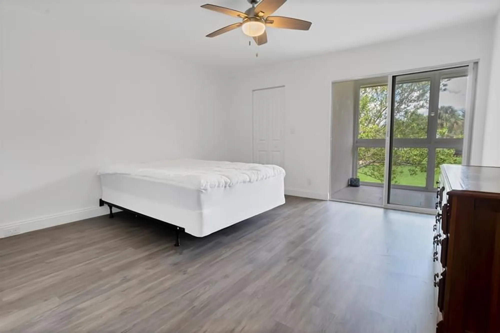 Property Slideshow image 35 of 46 | 2805 victoria way f 2, Coconut Creek, FL, 33066