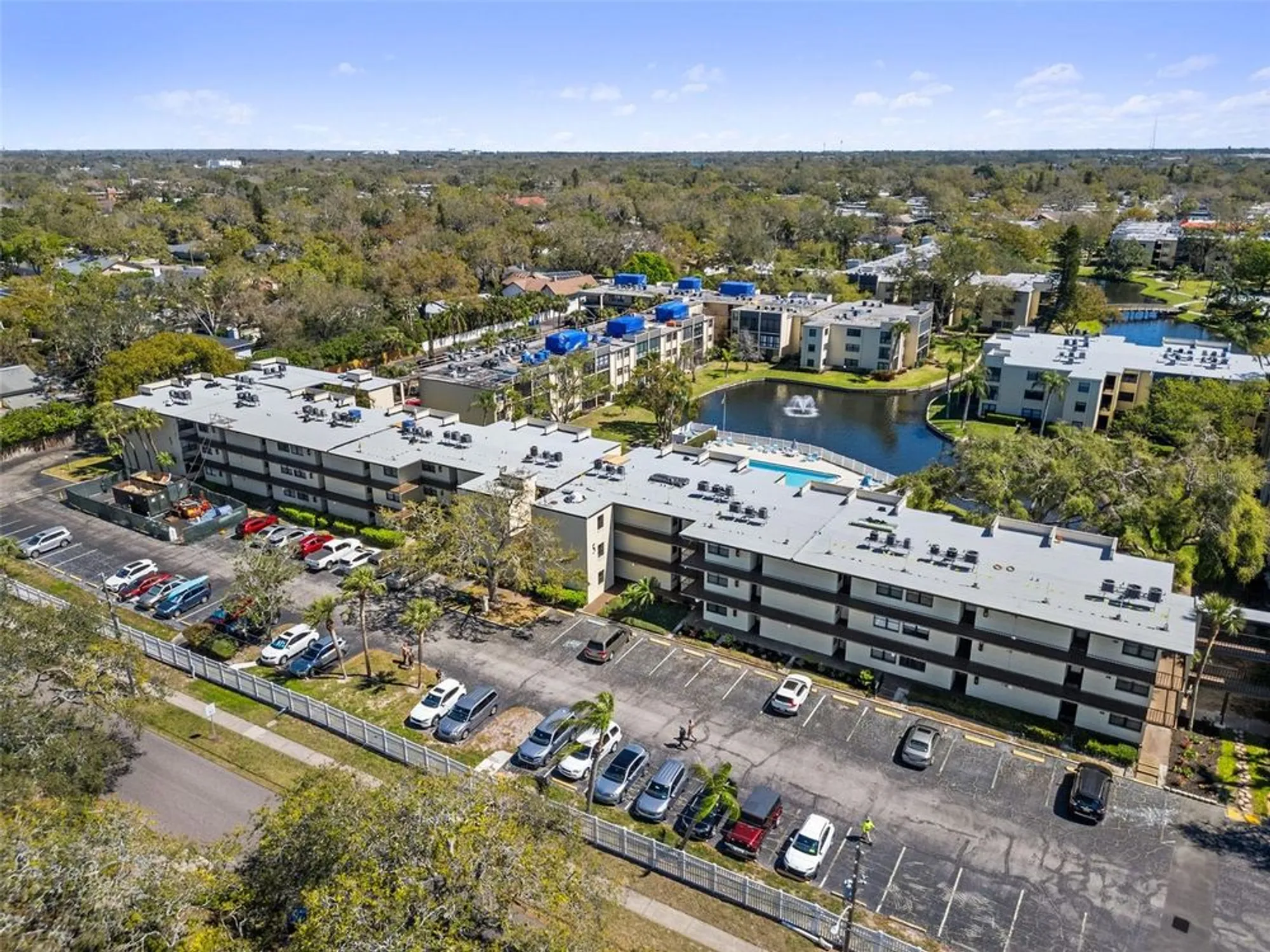 Property Slideshow image 23 of 26 | 14130 rosemary ln 5308, Largo, FL, 33774