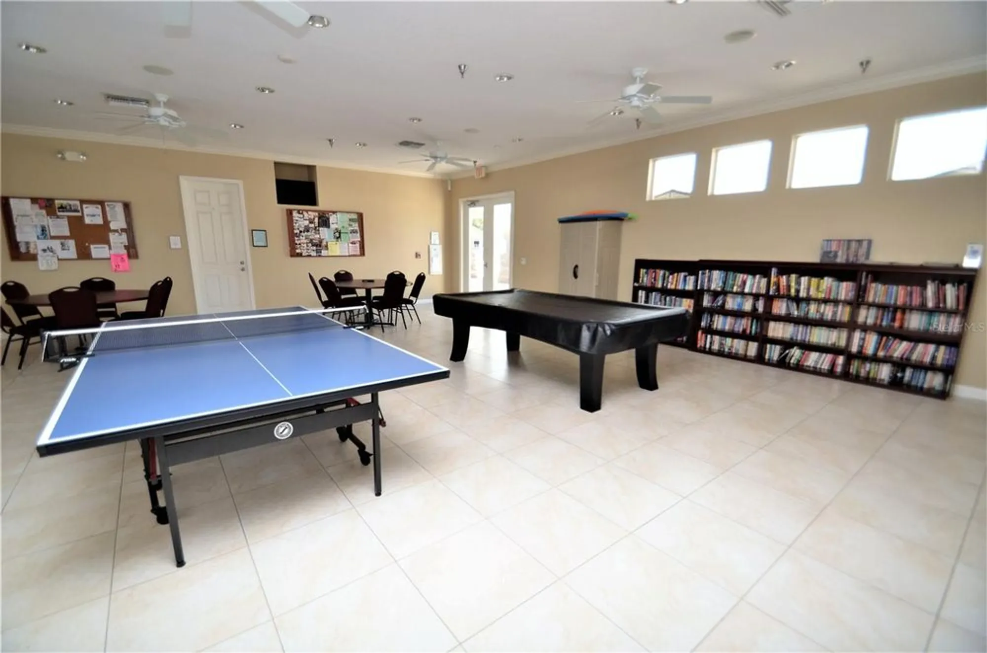 Property Slideshow image 34 of 37 | 2542 sandy hill ct, Holiday, FL, 34691
