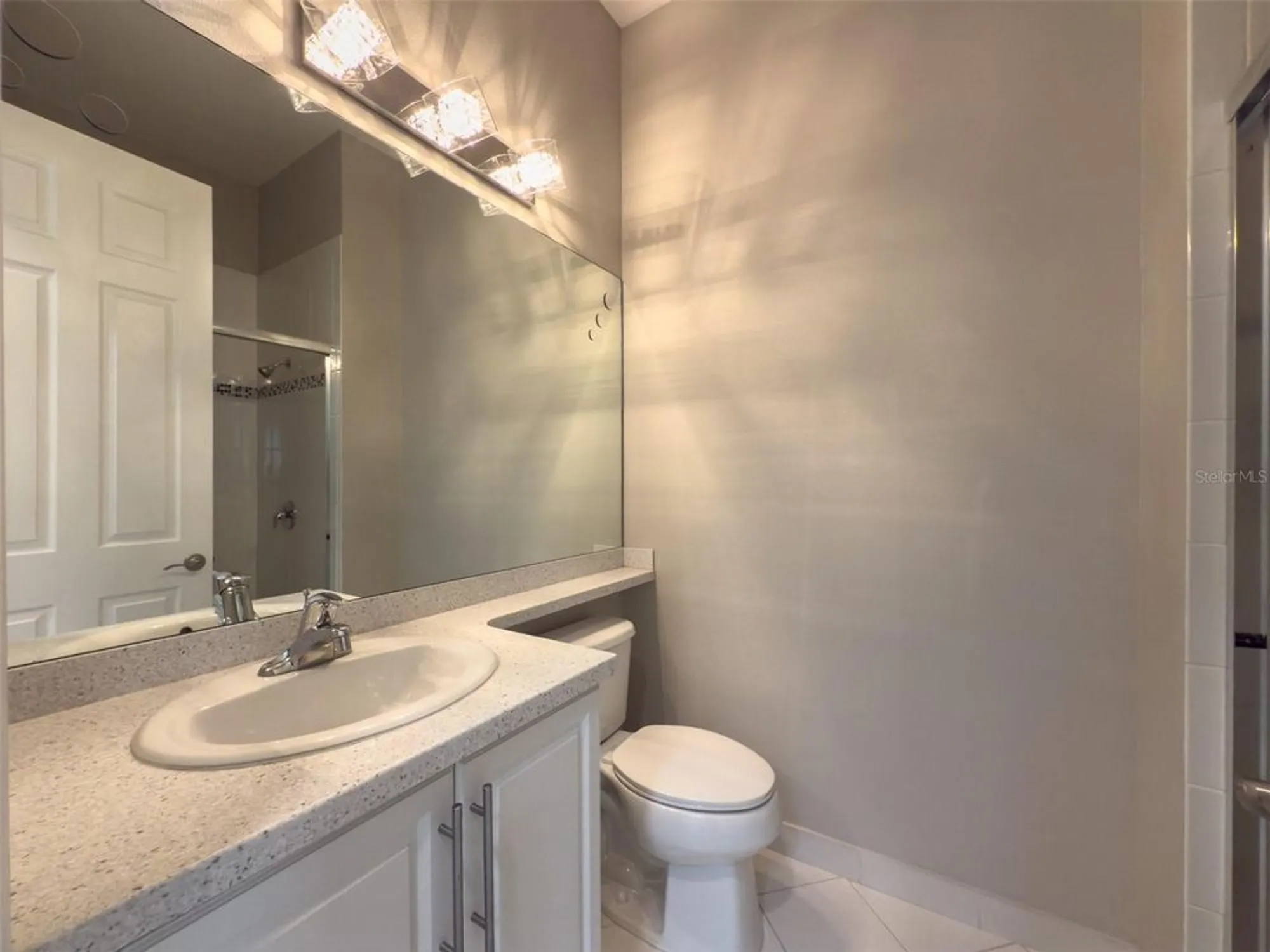 Property Slideshow image 58 of 100 | 16106 cedar key dr, Wimauma, FL, 33598