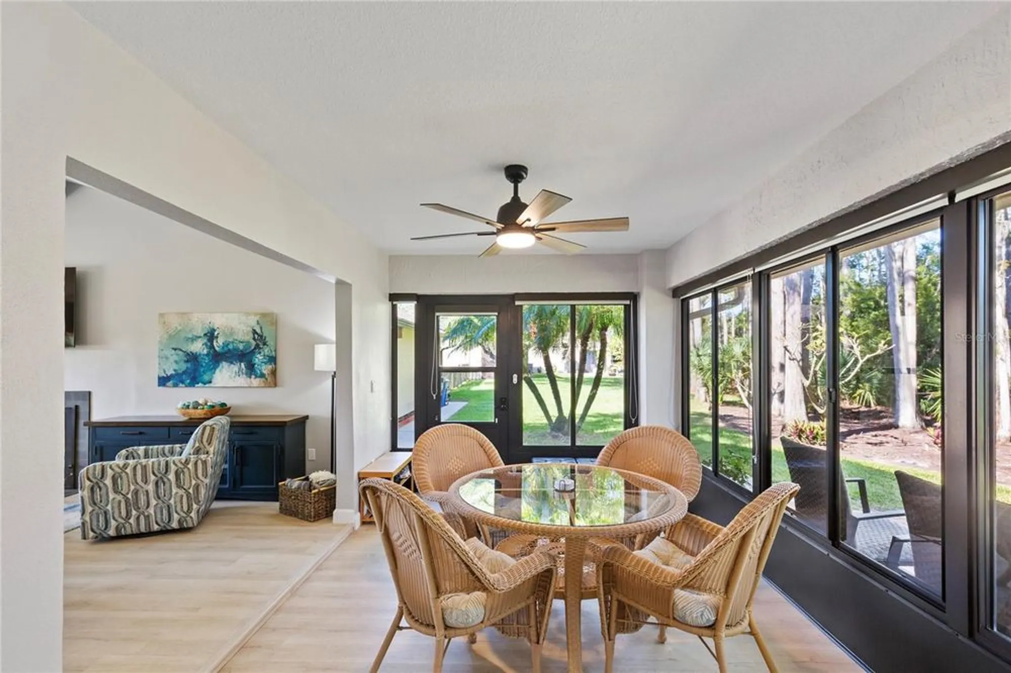 Property Slideshow image 22 of 54 | 2216 sequoia dr, Clearwater, FL, 33763