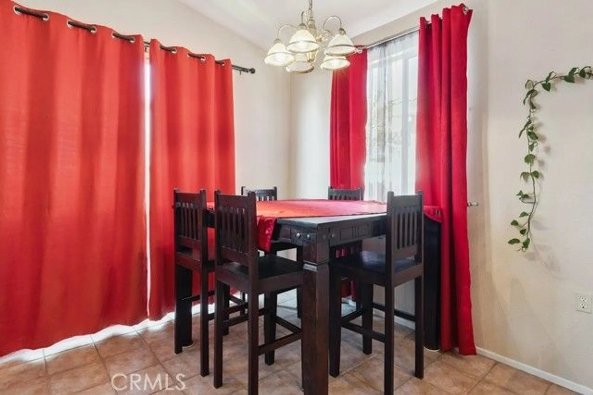 Property Slideshow image 8 of 23 | 27800 blaze ln, Menifee, CA, 92585