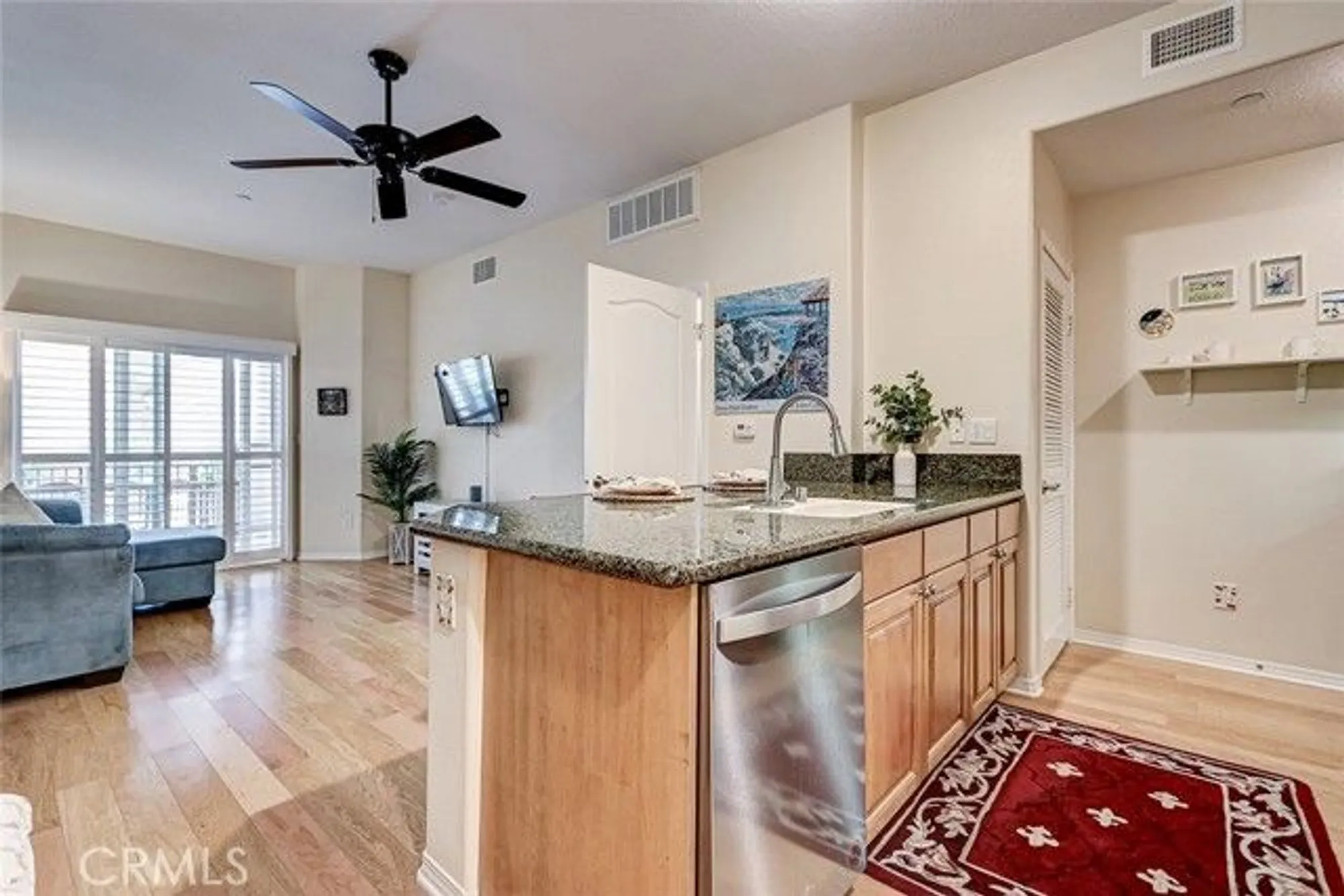 Property Slideshow image 8 of 27 | 2750 artesia blvd unit 110, Redondo Beach, CA, 90278