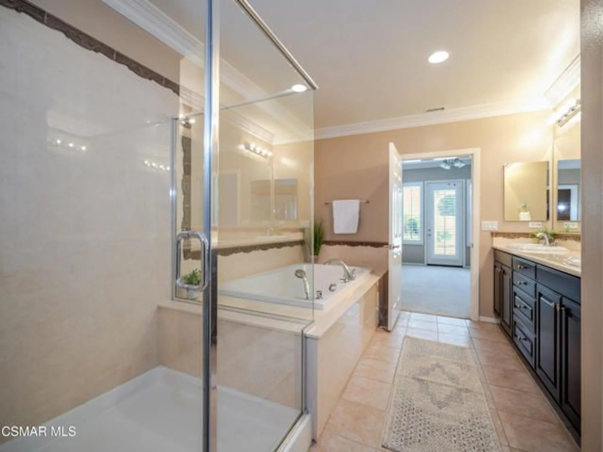 Property Slideshow image 25 of 51 | 23752 noble fir ct, Valencia, CA, 91354