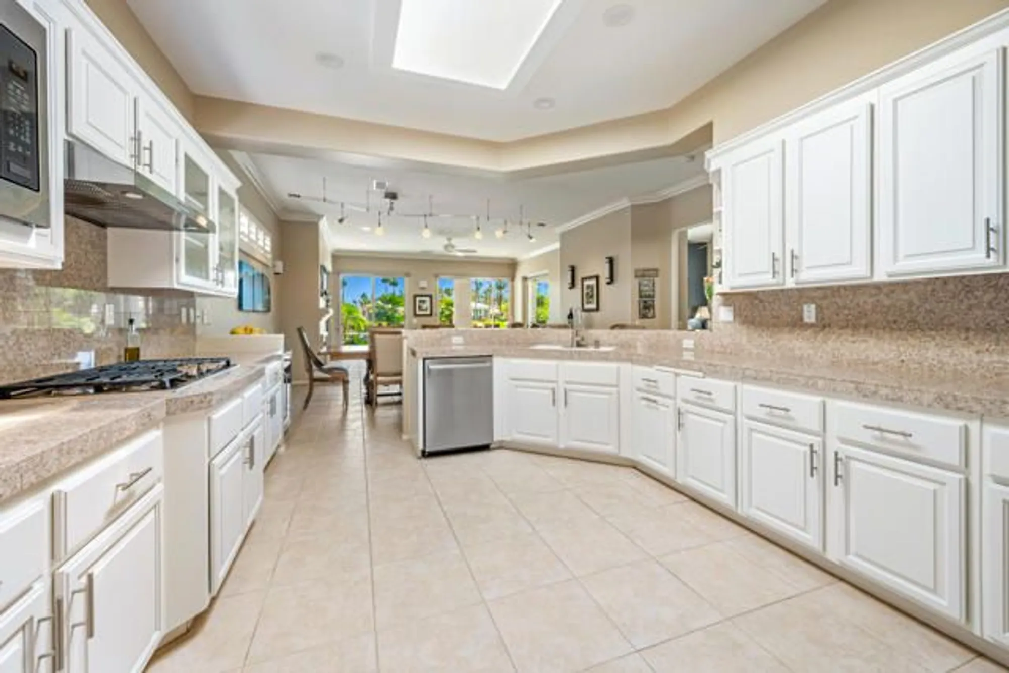 Property Slideshow image 34 of 46 | 55336 tanglewood, La Quinta, CA, 92253