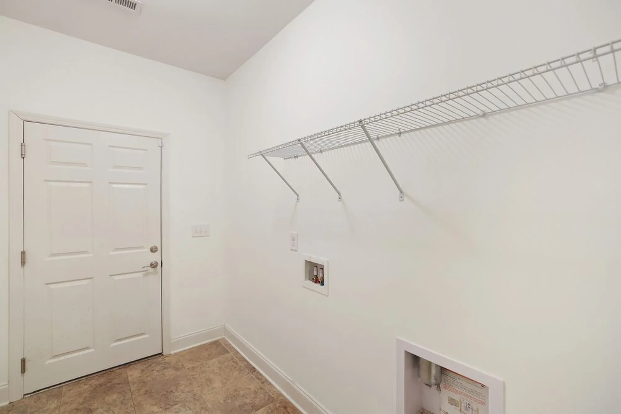 Property Slideshow image 27 of 45 | 304 thesing ct pvt, Nolensville, TN, 37135