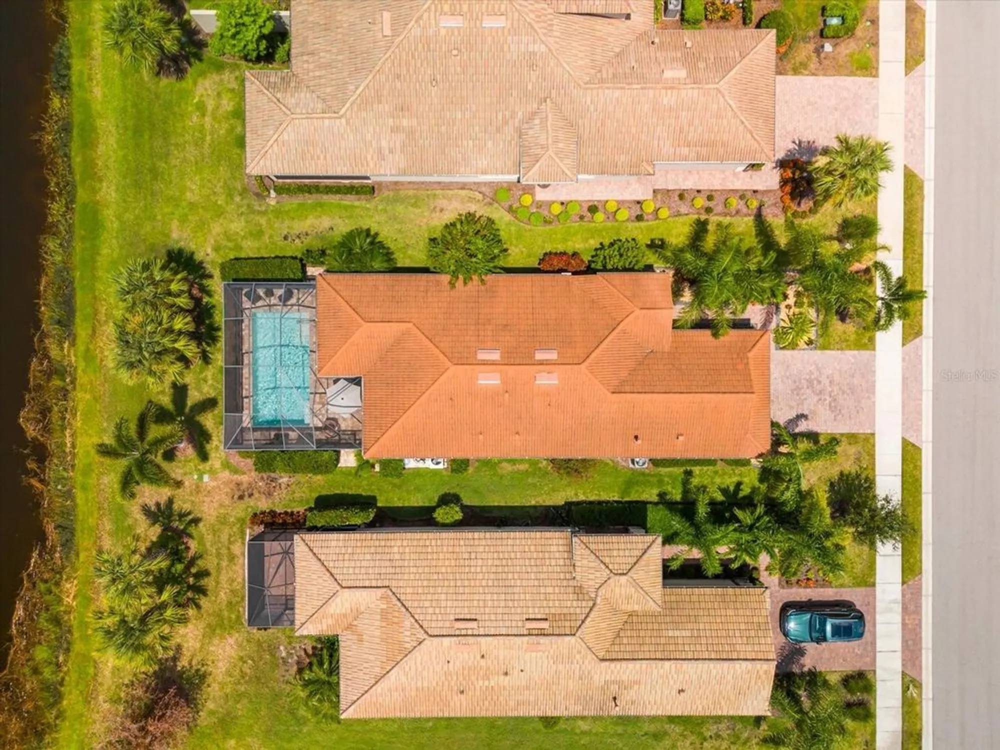 Property Slideshow image 56 of 98 | 7612 kirkland cv, Bradenton, FL, 34202