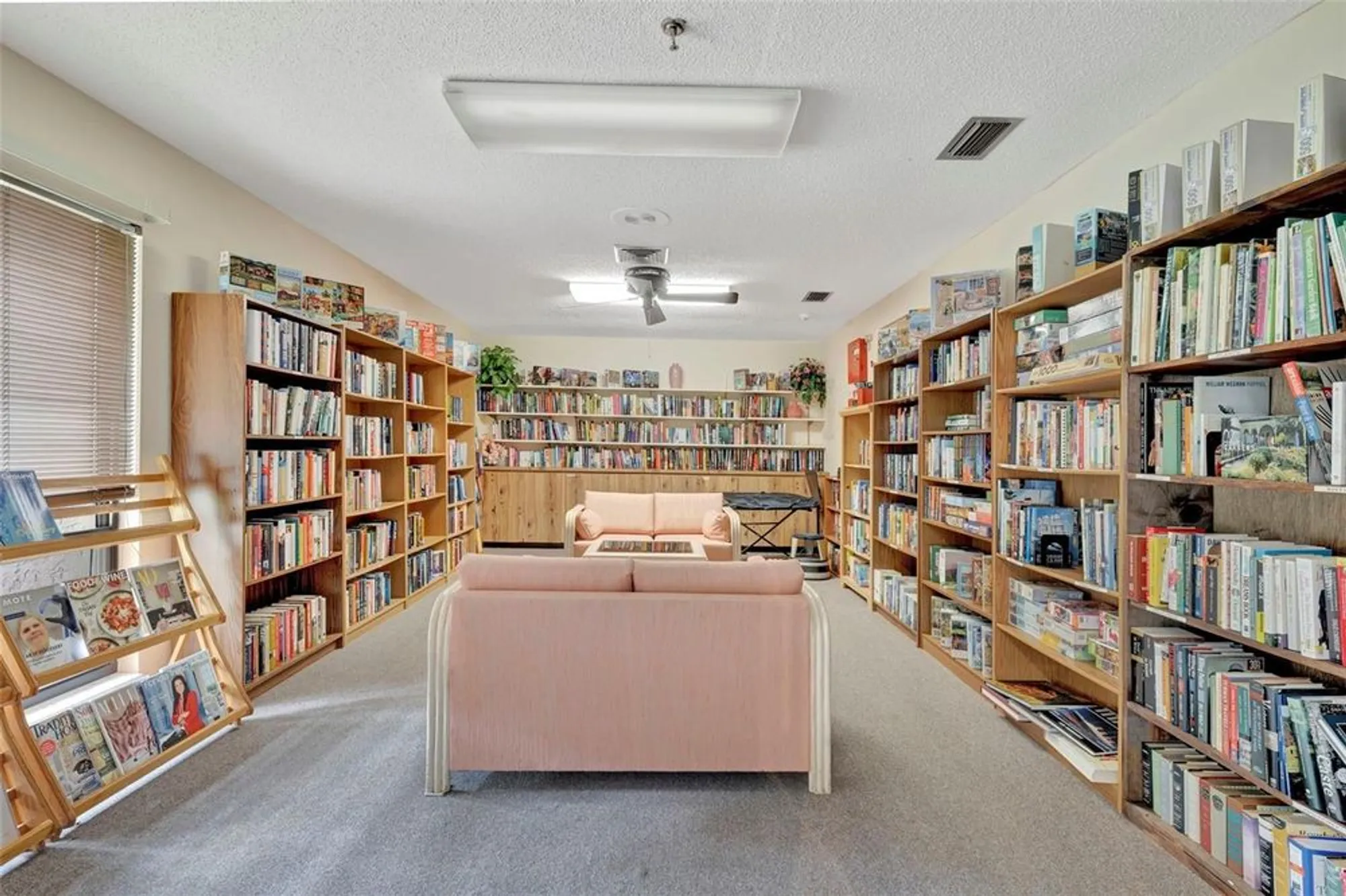 Property Slideshow image 35 of 42 | 1214 tallywood dr 7020, Sarasota, FL, 34237