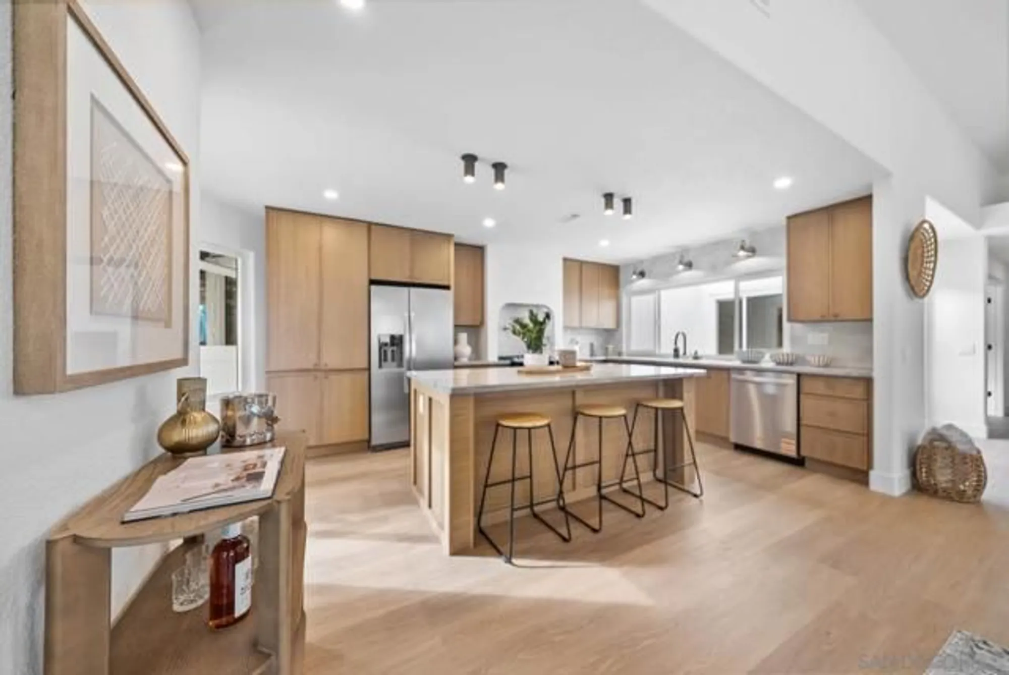 Property Slideshow image 3 of 30 | 4737 galicia way, Oceanside, CA, 92056