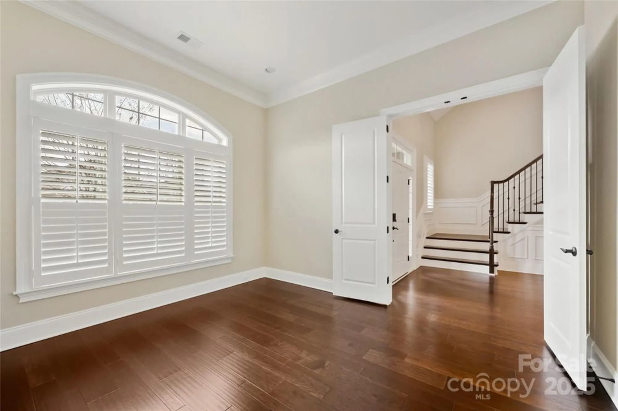 Property Slideshow image 6 of 27 | 14629 glen valley ct, Charlotte, NC, 28278