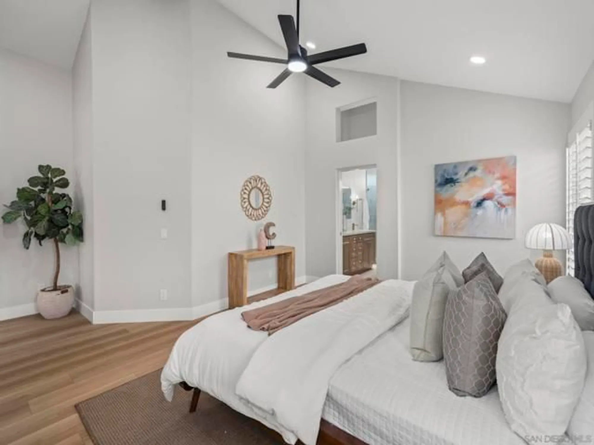 Property Slideshow image 22 of 73 | 4994 alicante way, Oceanside, CA, 92056